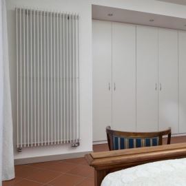 Calorifer decorativ vertical Space 