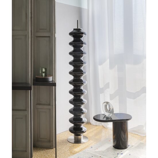 Calorifer decorativ vertical freestanding Milano