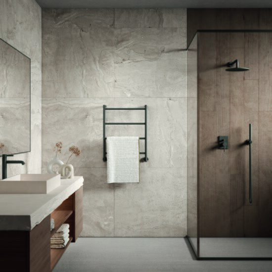 Margaroli Mini 3-582 calorifer portprosop vertical electric negru mat 